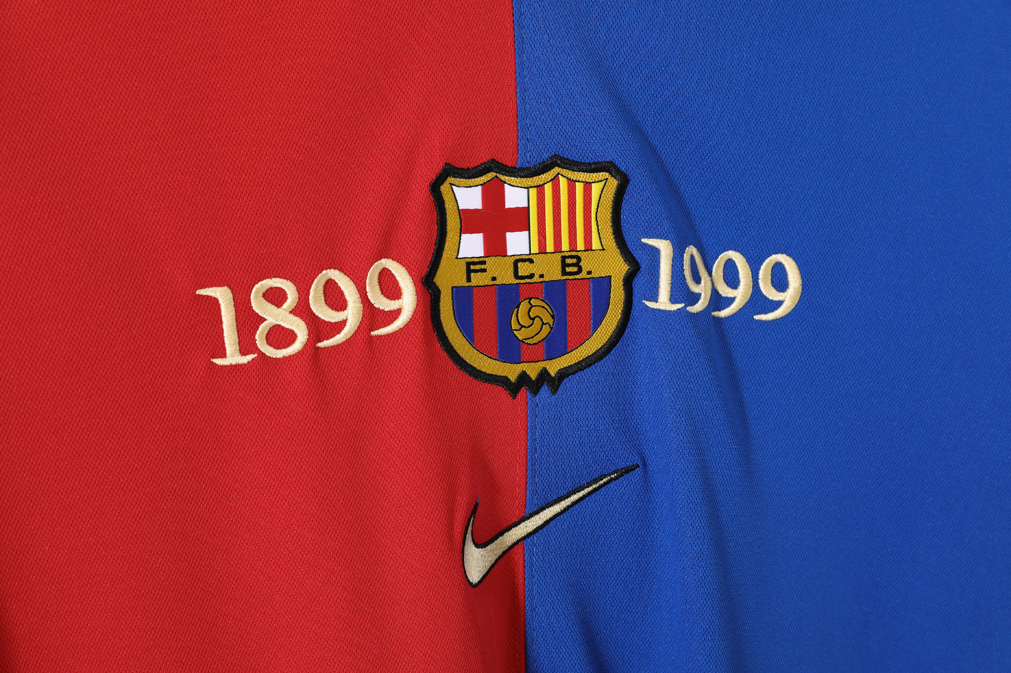 Barcelona 100th Anniversary Home Long Sleeve Retro Jersey/巴萨100周年主场长袖