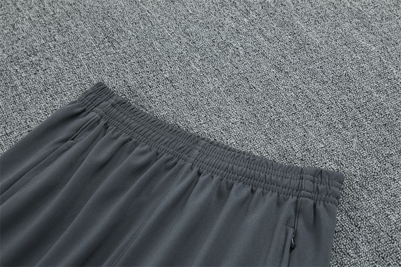 25-26 Bayern Munich Training Suit/25-26拜仁半拉训练服