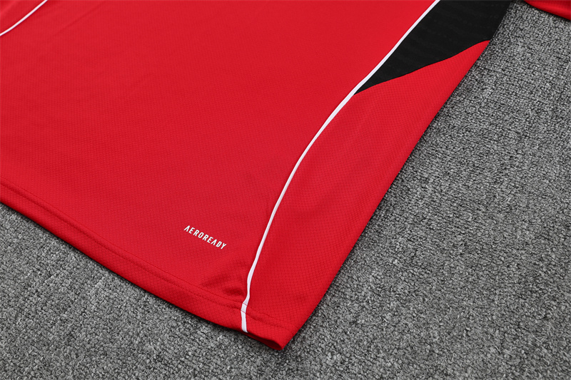 25-26 Manchester United Short Sleeve Training Suit/ 25-26曼联短袖训练服