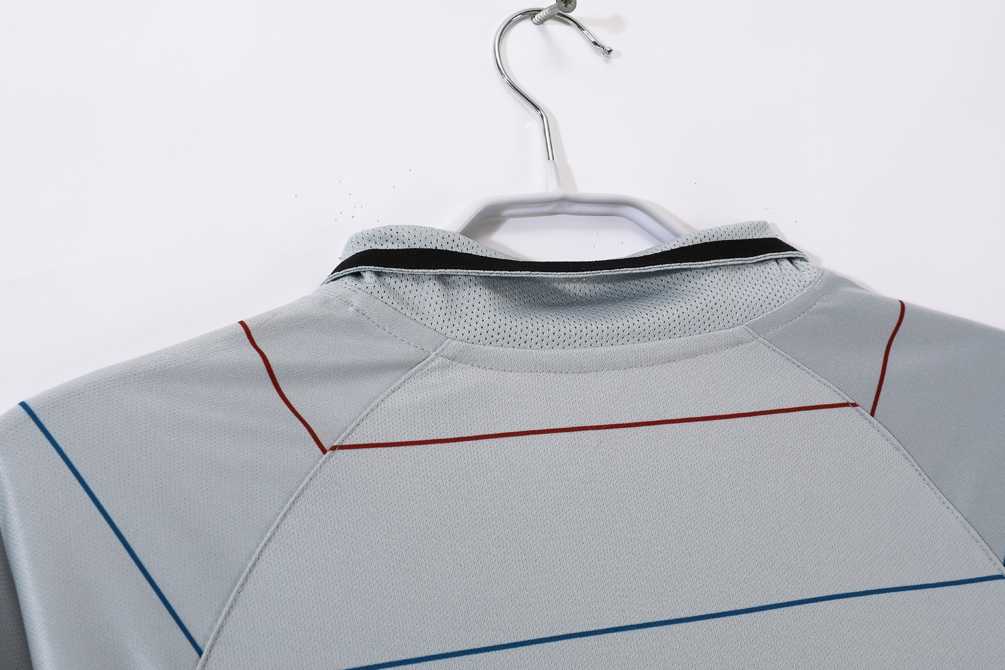 03-04 Barcelona Away long sleeve Retro Jersey/03-04巴萨客场长袖