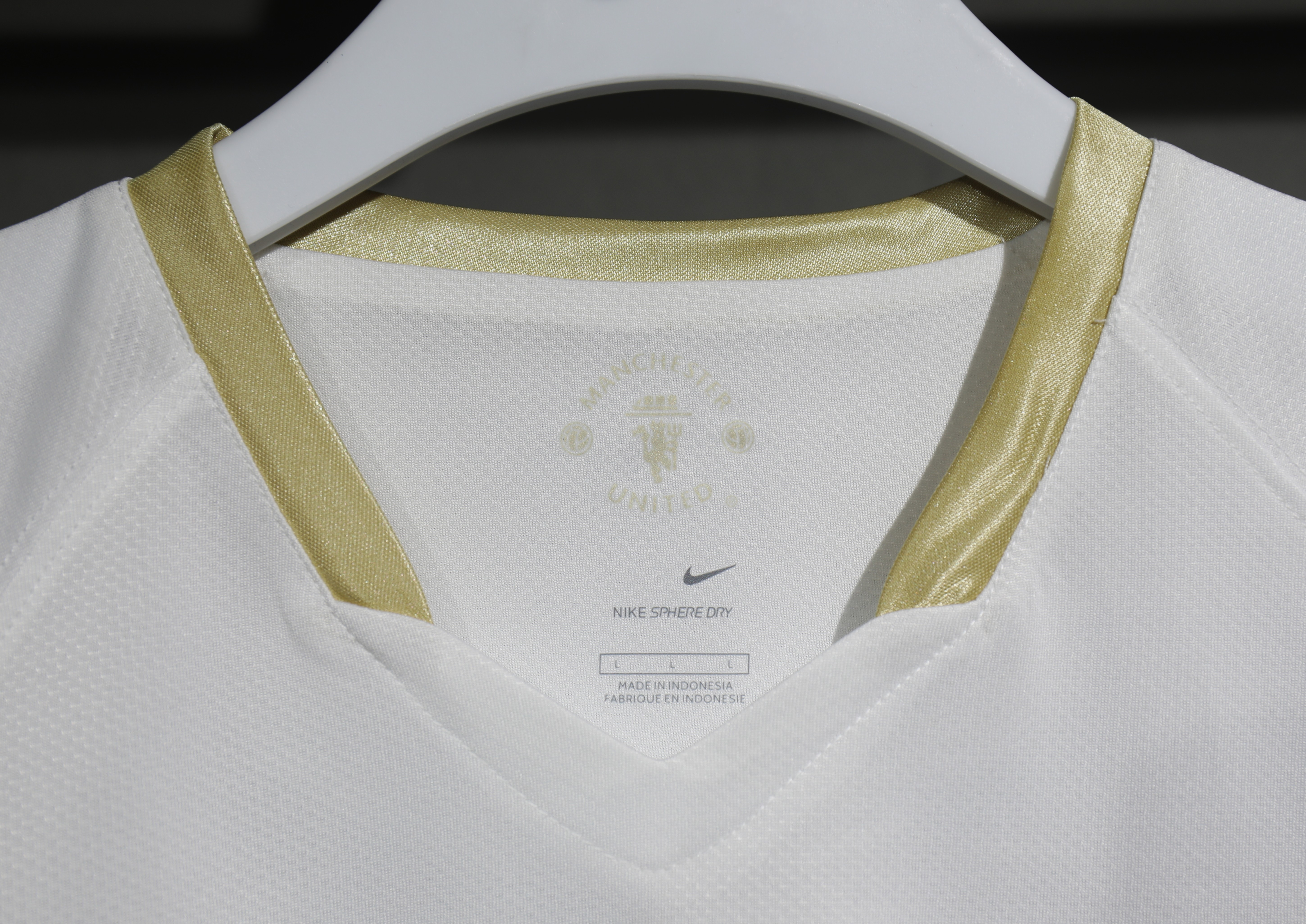 06-07 Manchester United Away Player Retro Jersey/06-07 曼联客场球员