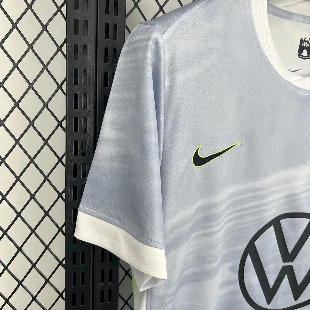 25-26 Wolfsburg Away Fans Jersey/ 25-26 沃尔夫斯堡客场球迷版