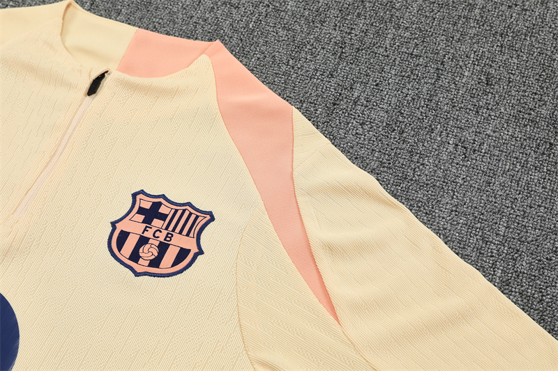 25-26 Barcelona Player Version Training Suit/25-26巴萨半拉训练服,球员版