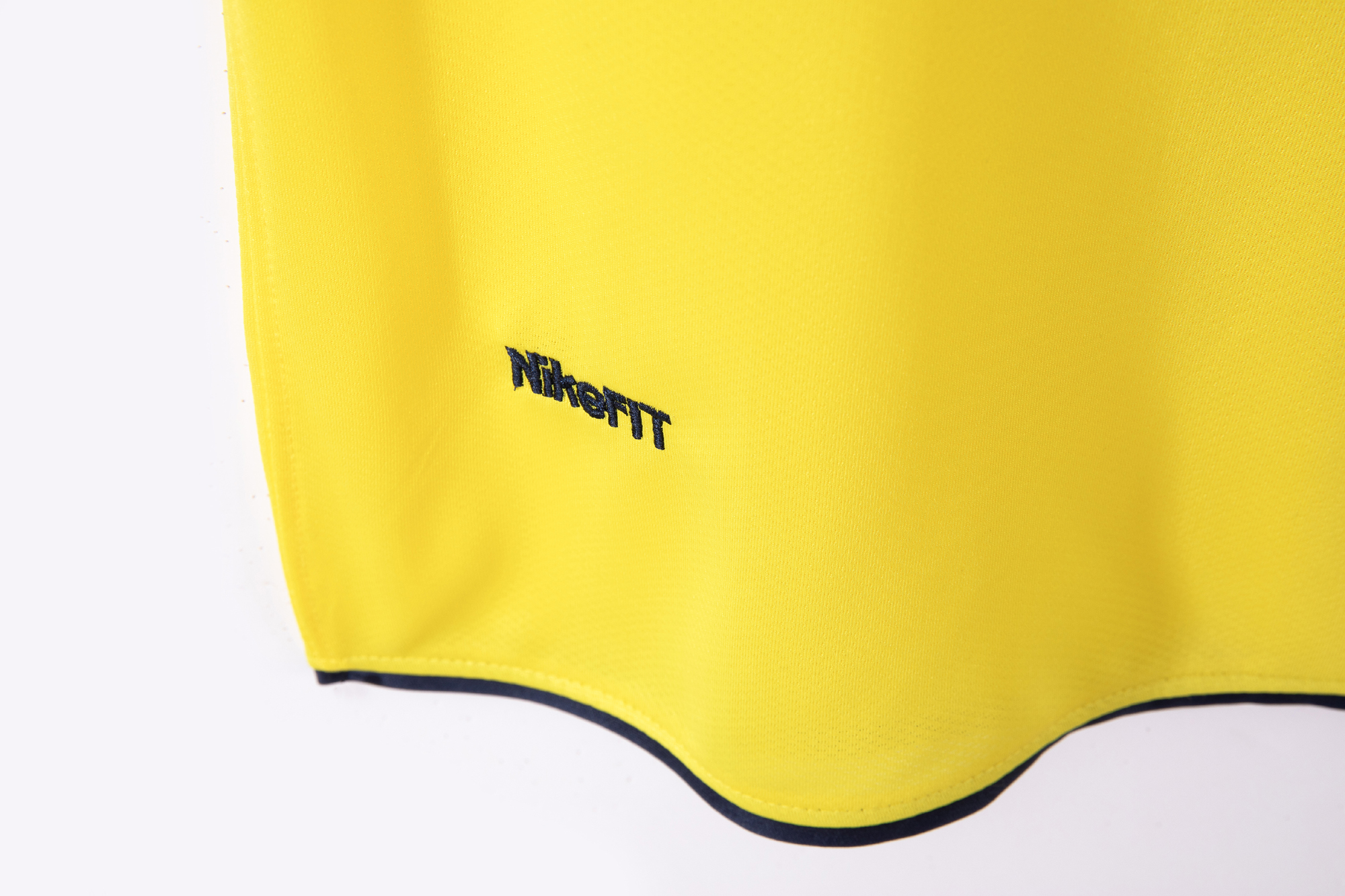 08-09 Barcelona Away Retro Jersey/08-09巴萨客场