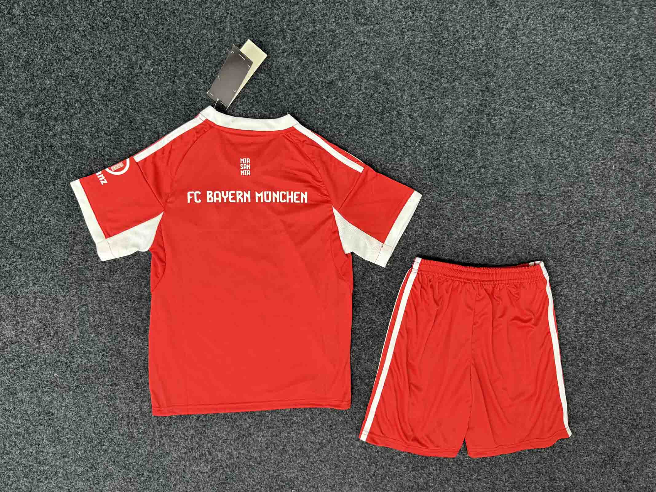 25-26 Bayern Munich Home Kid Kit/ 25-26 拜仁主场童装