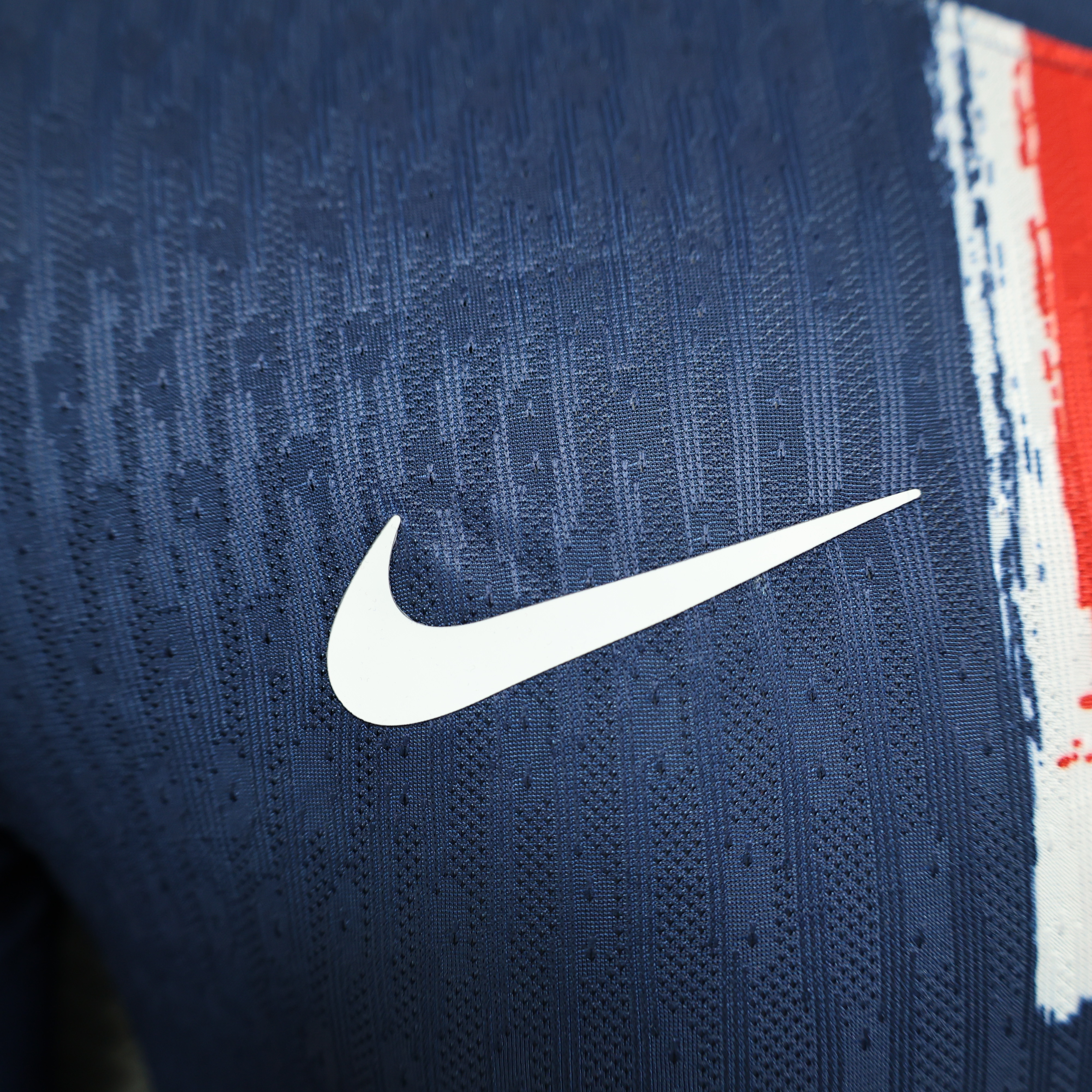 24-25 PSG Home Final Game Long Sleeve Player Jersey/ 24-25 PSG主场决赛长袖球员版