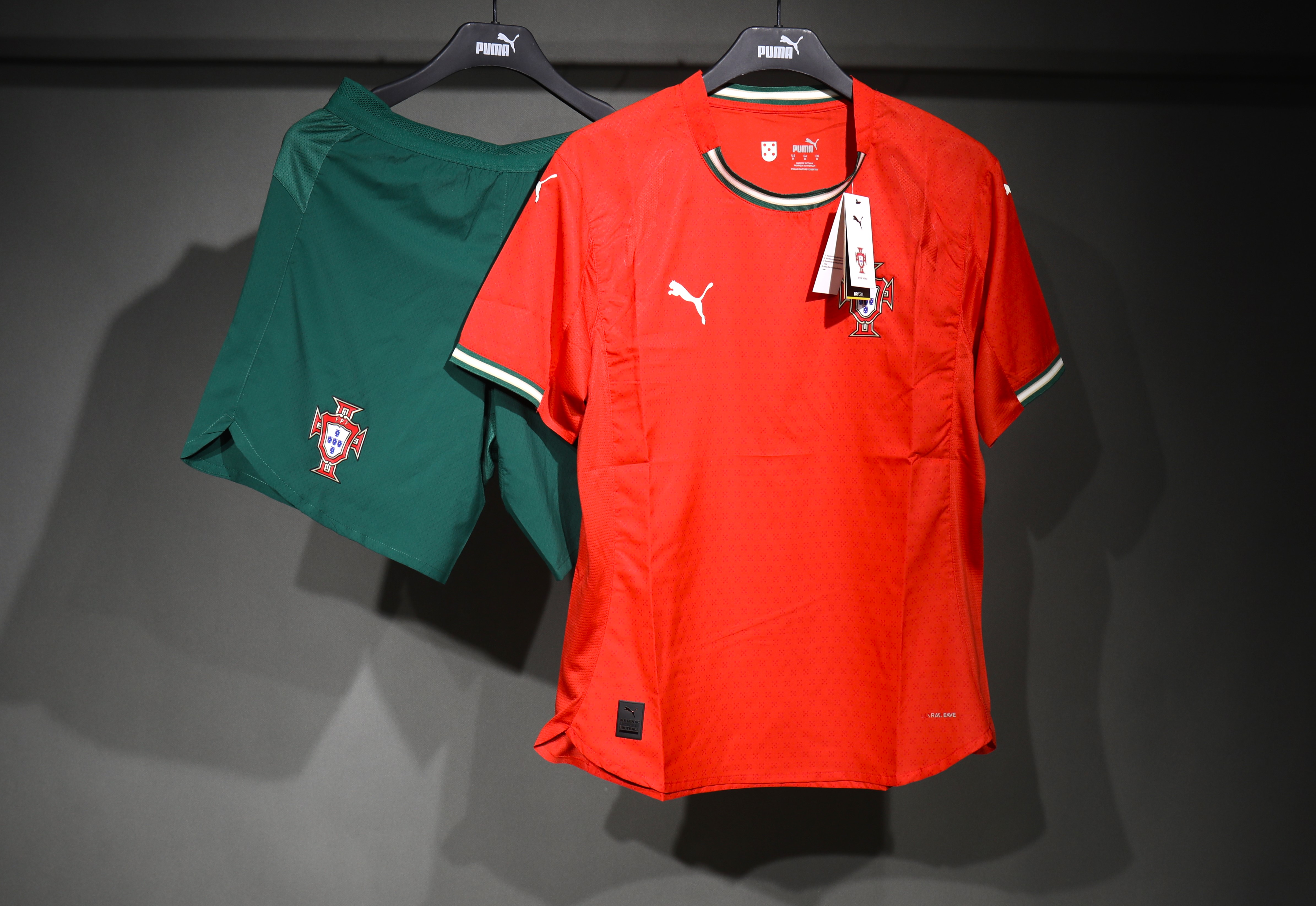 2025 Portugal Home Player Shorts/2025 葡萄牙主场短裤球员