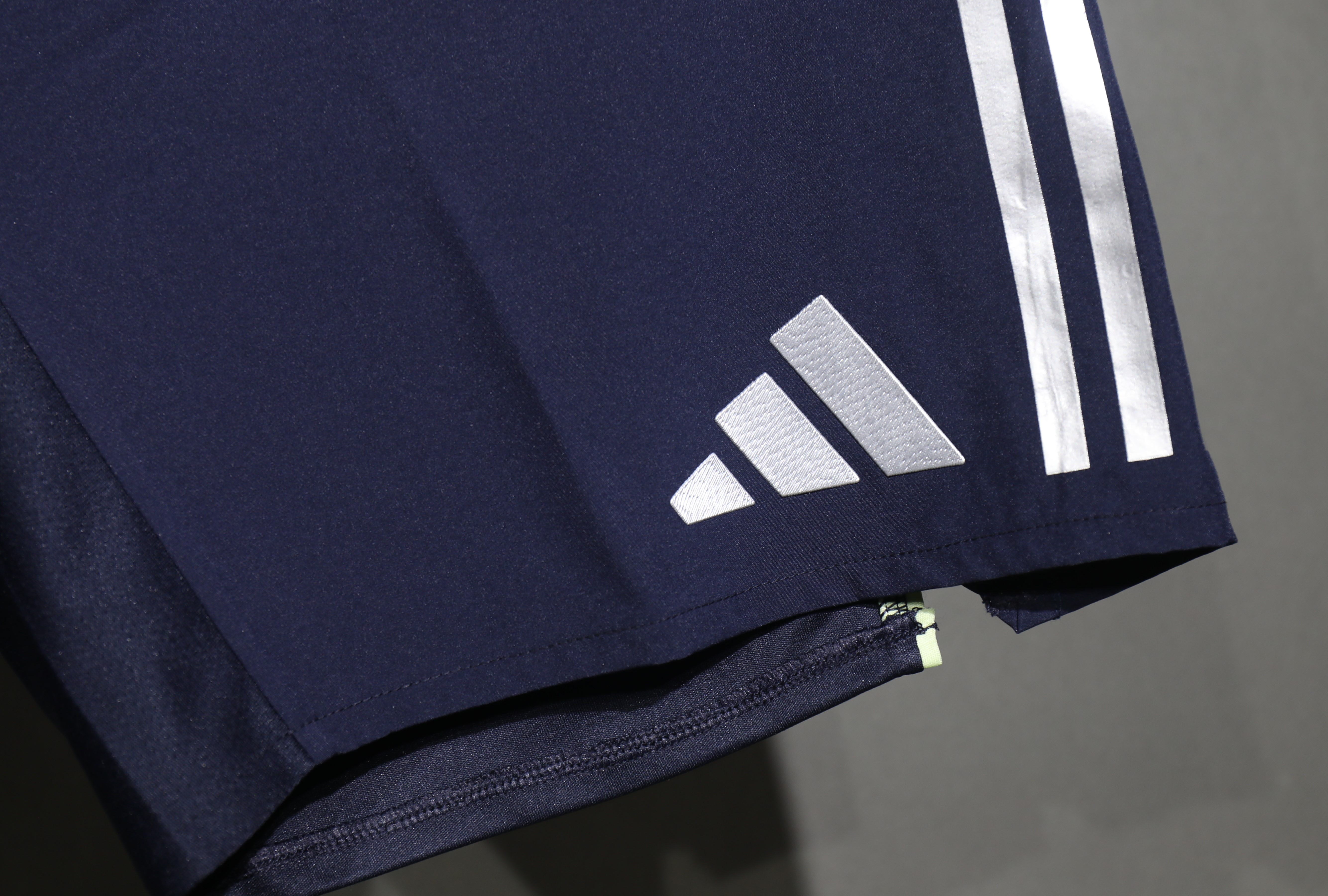 25-26 Real Madrid Away Player Shorts/25-26 皇马客场短裤球员