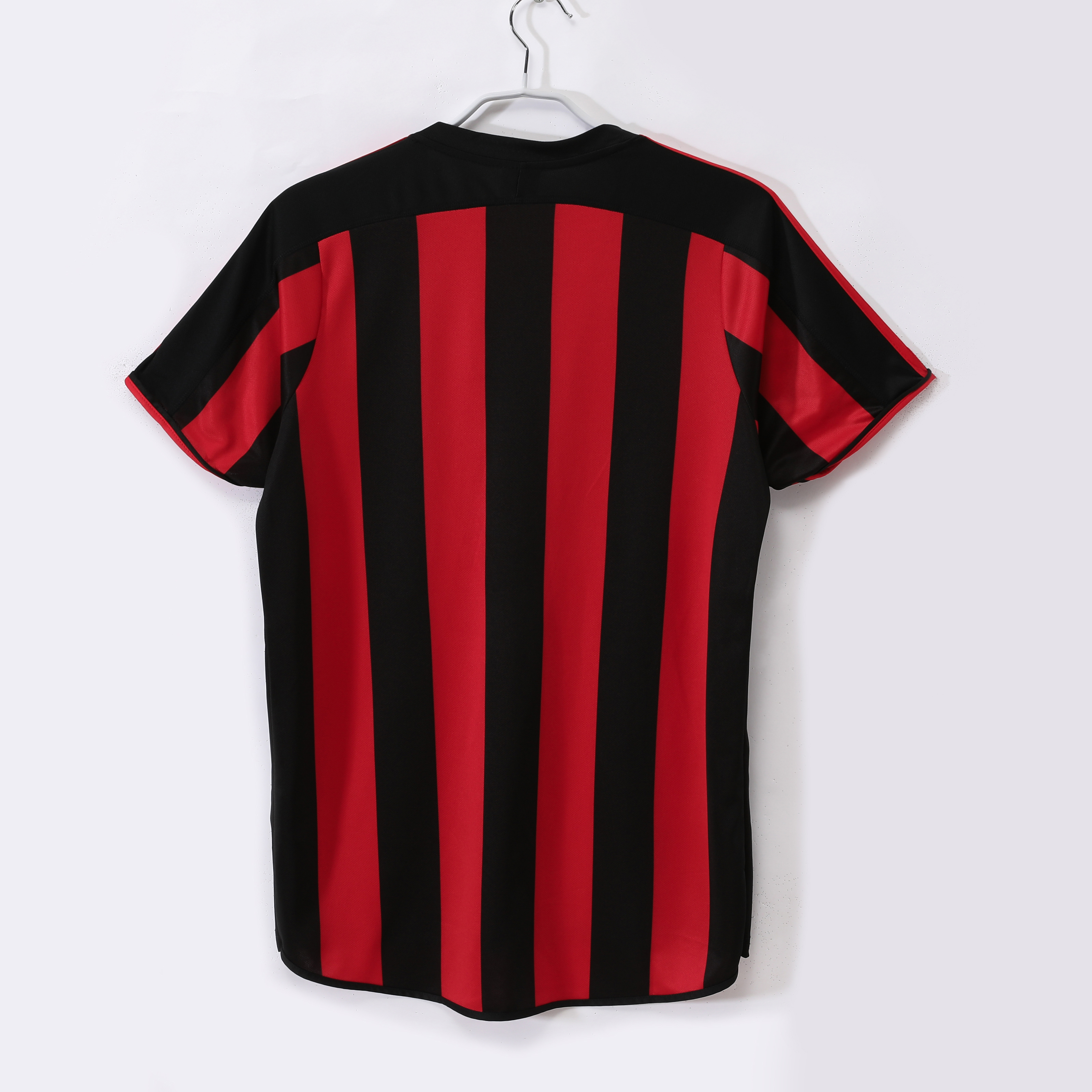 03-04 AC Milan Home Retro Jersey/03-04AC米兰主场