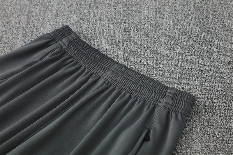 25-26 Bayern Munich Training Suit/25-26拜仁半拉训练服
