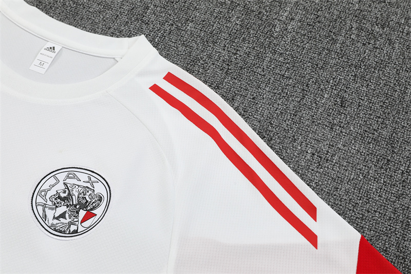 25-26 AX White Short Sleeve Training Suit/ 25-26阿贾克斯短袖训练服