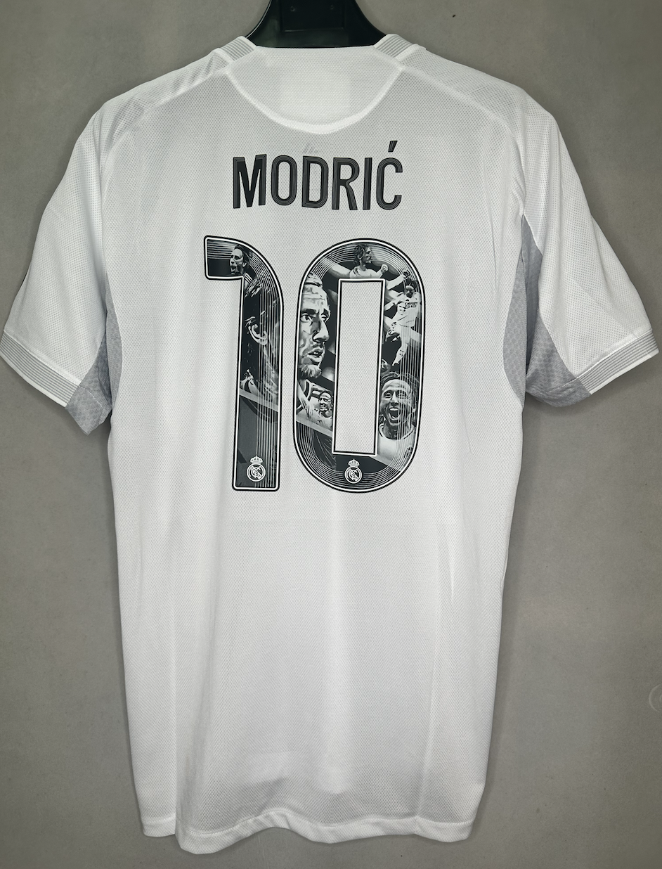 25-26 Real Madrid Home 10# Modric Player Jersey/ 25-26皇马主场球员10#特别号