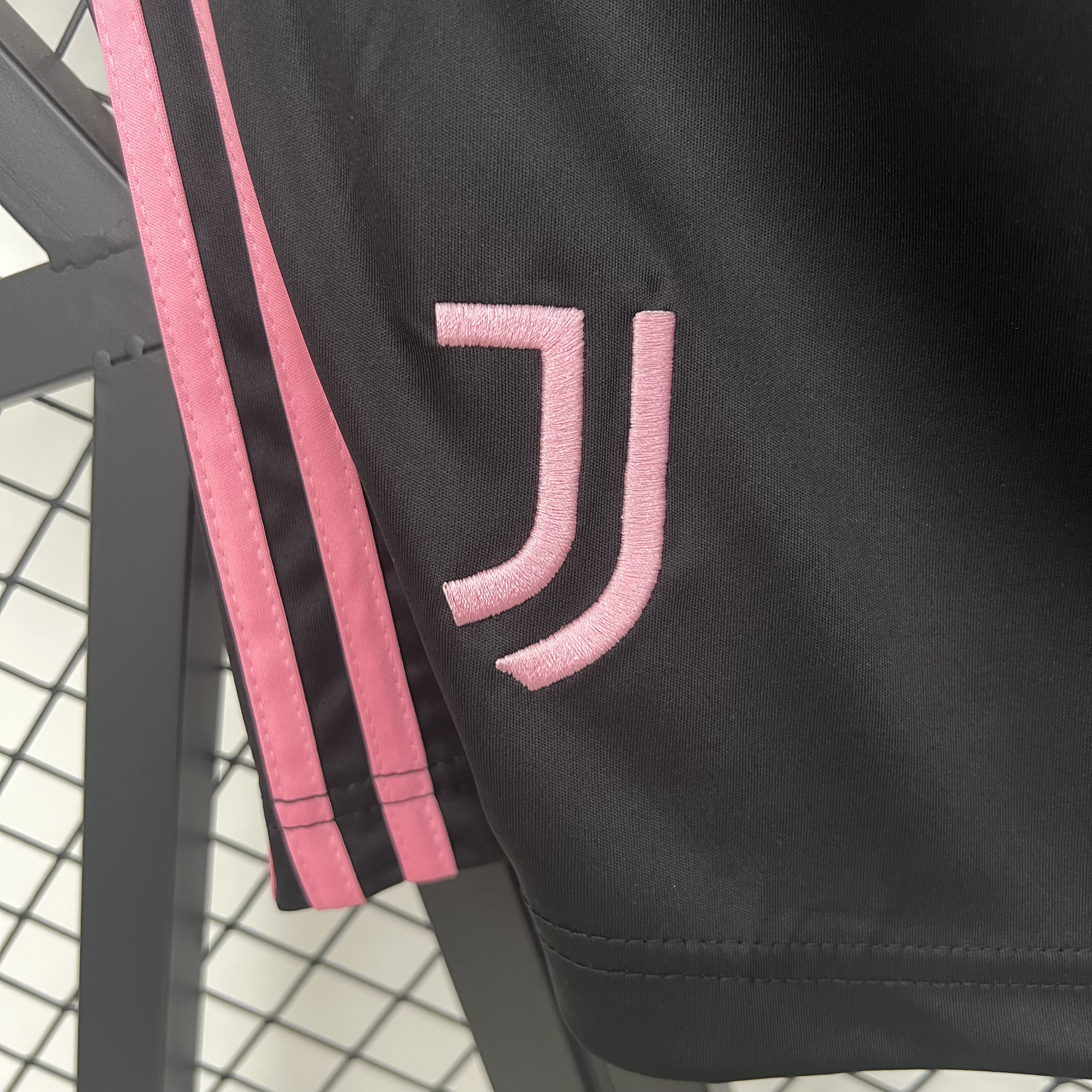 25-26 Juventus Home Shorts/25-26尤文主场短裤