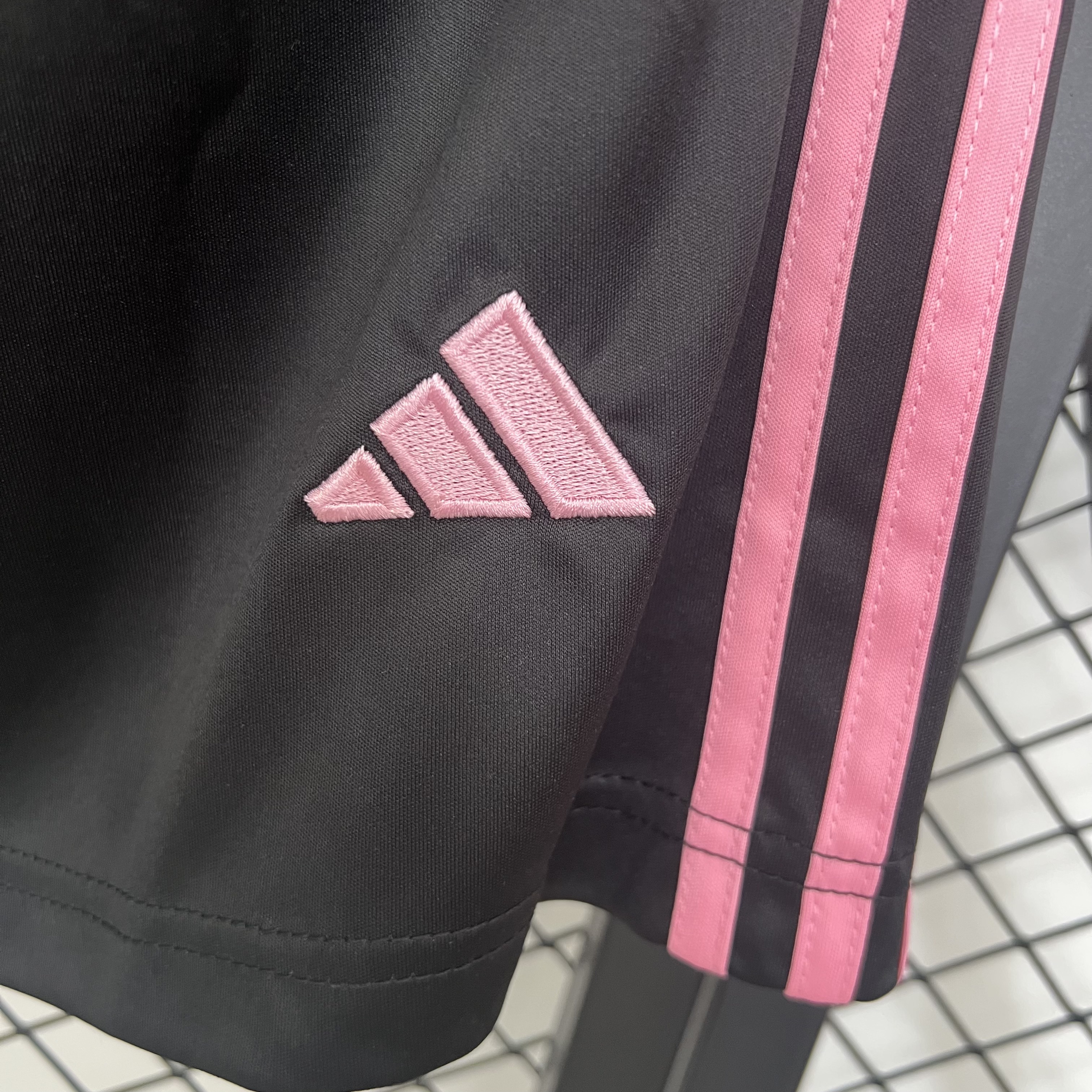 25-26 Juventus Home Shorts/25-26尤文主场短裤