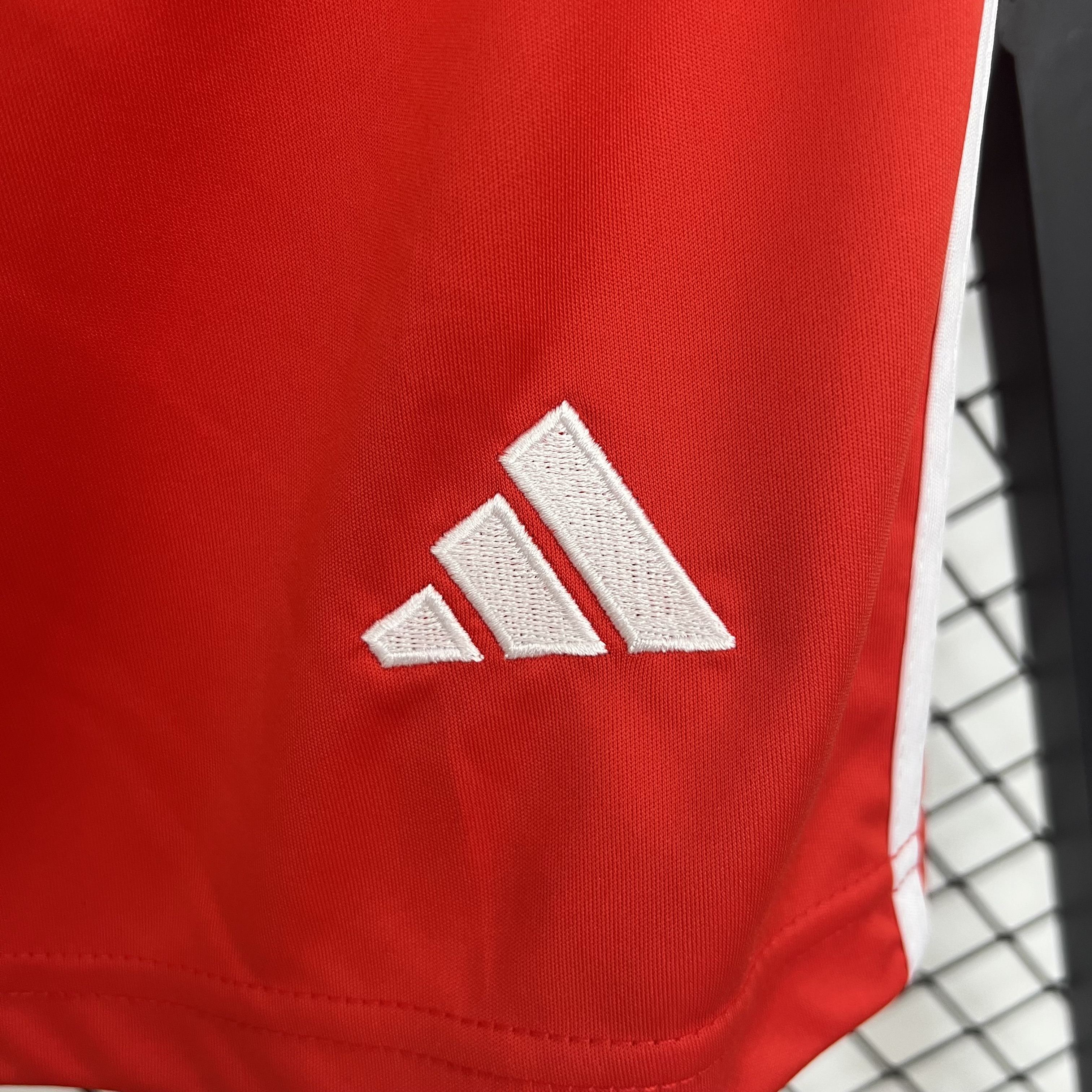 25-26 Bayern Home Shorts/25-26拜仁主场短裤