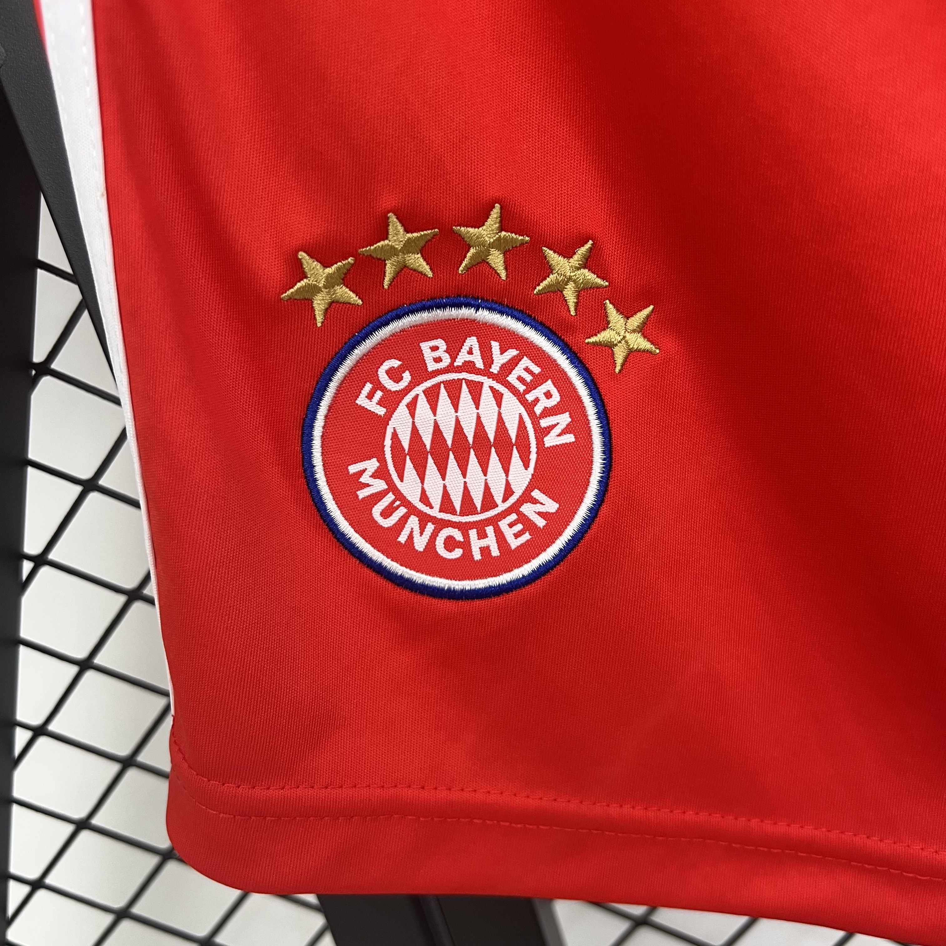 25-26 Bayern Home Shorts/25-26拜仁主场短裤