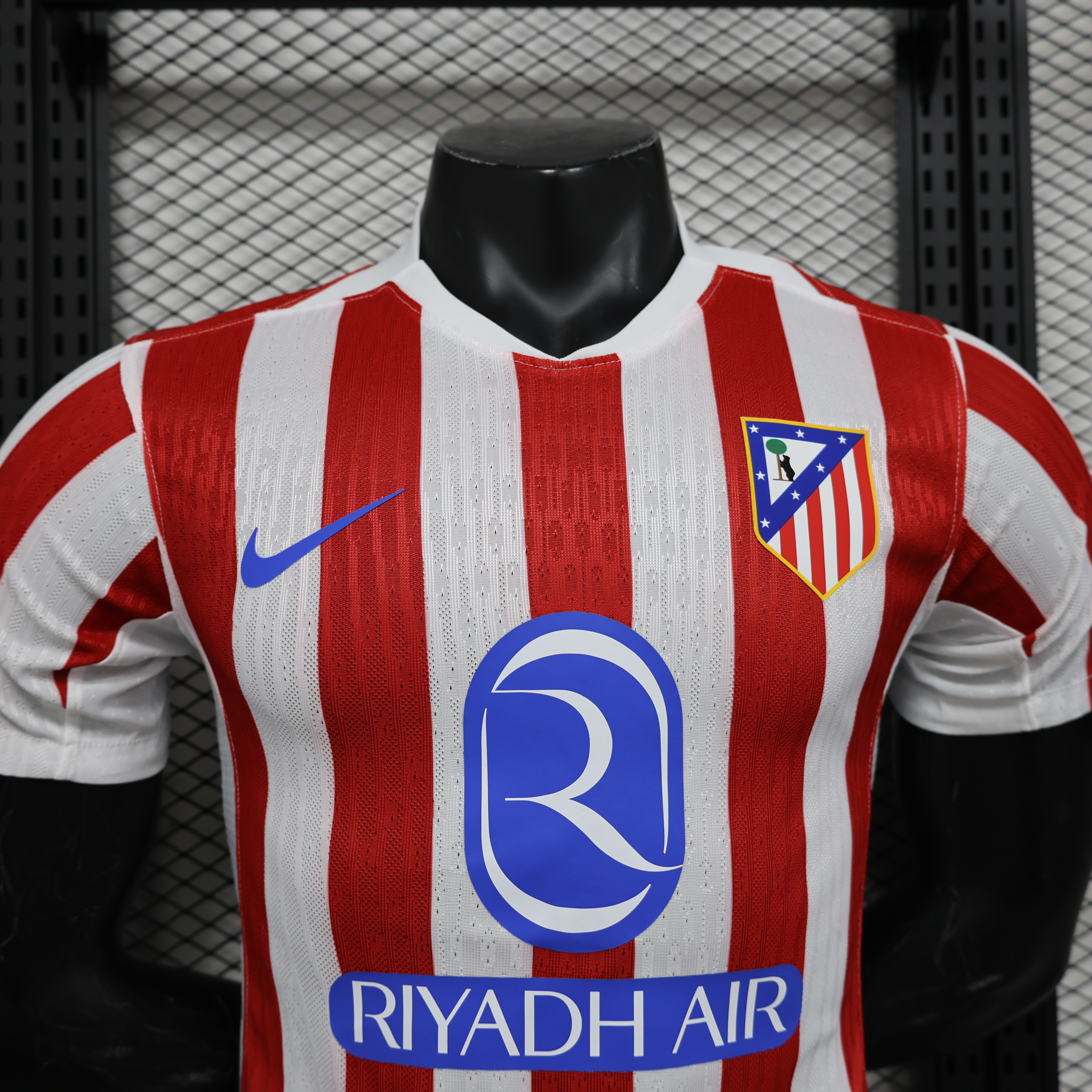 25-26 Atletico Madrid Home Player Jersey/ 25-26 马竞主场球员版