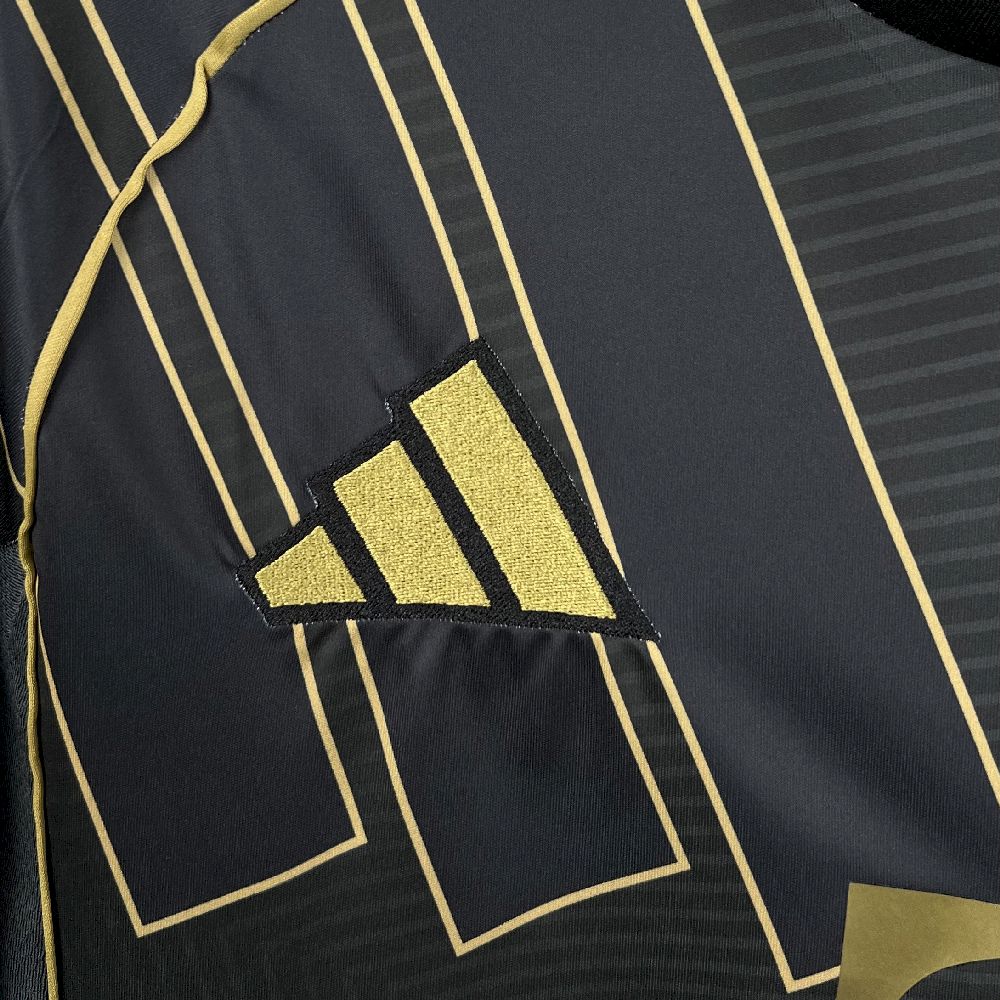 25-26 Bayern Munich Speical Fans Jersey/ 25-26 拜仁特别球迷版