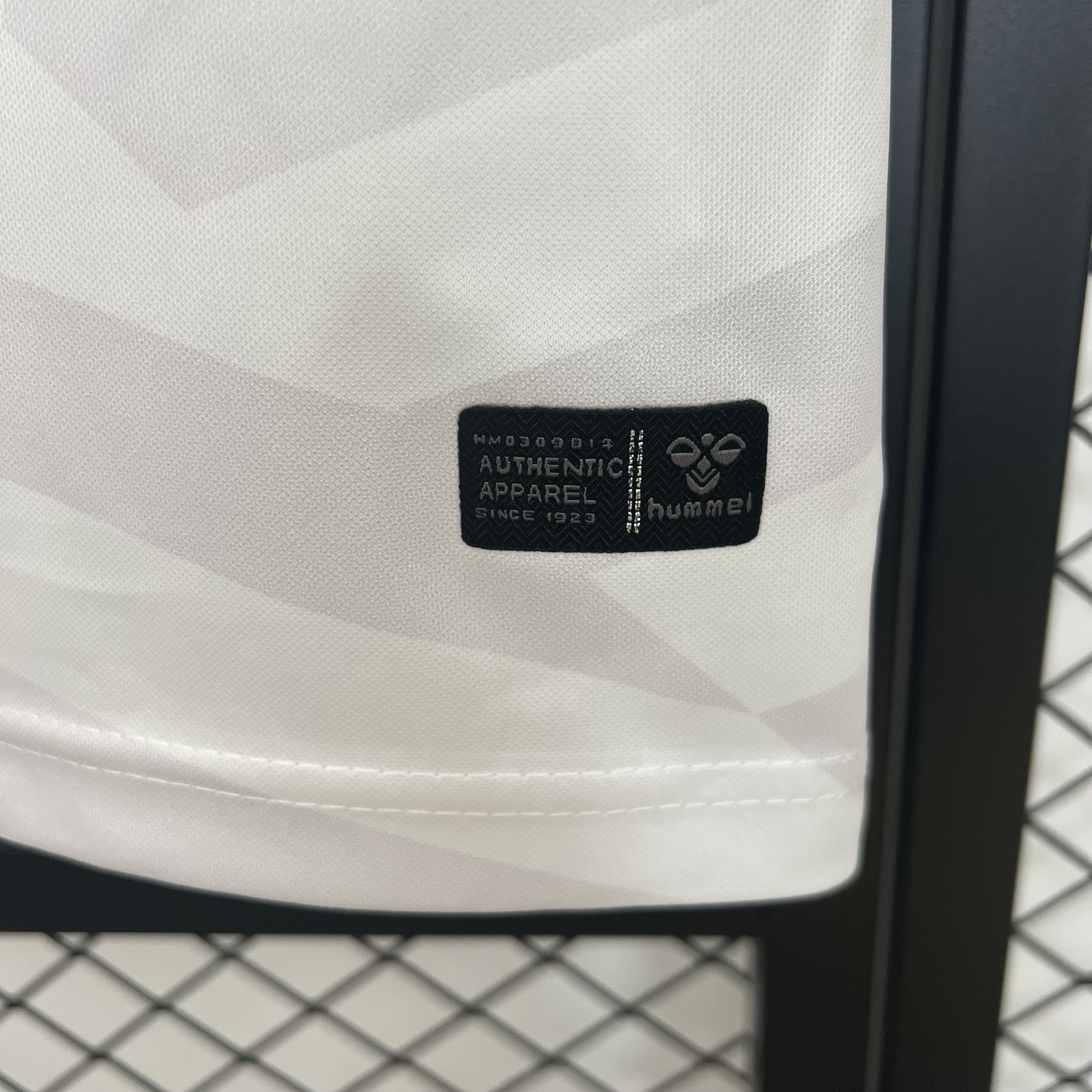 25-26 Real Betis Goal Keeper White Fans Jersey/25-26贝蒂斯白色守门员