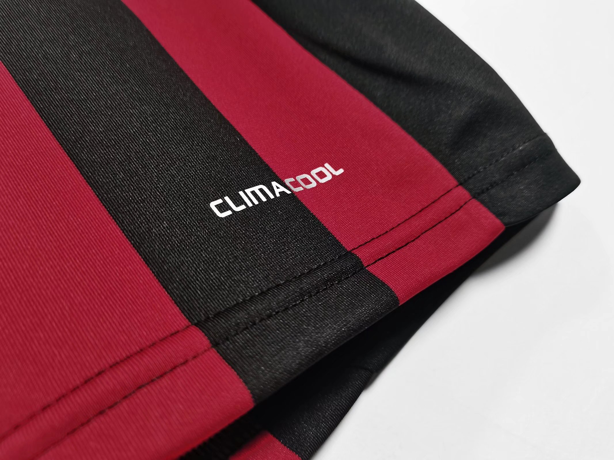09-10 AC Milan Home Retro Jersey/09-10 AC米兰主场