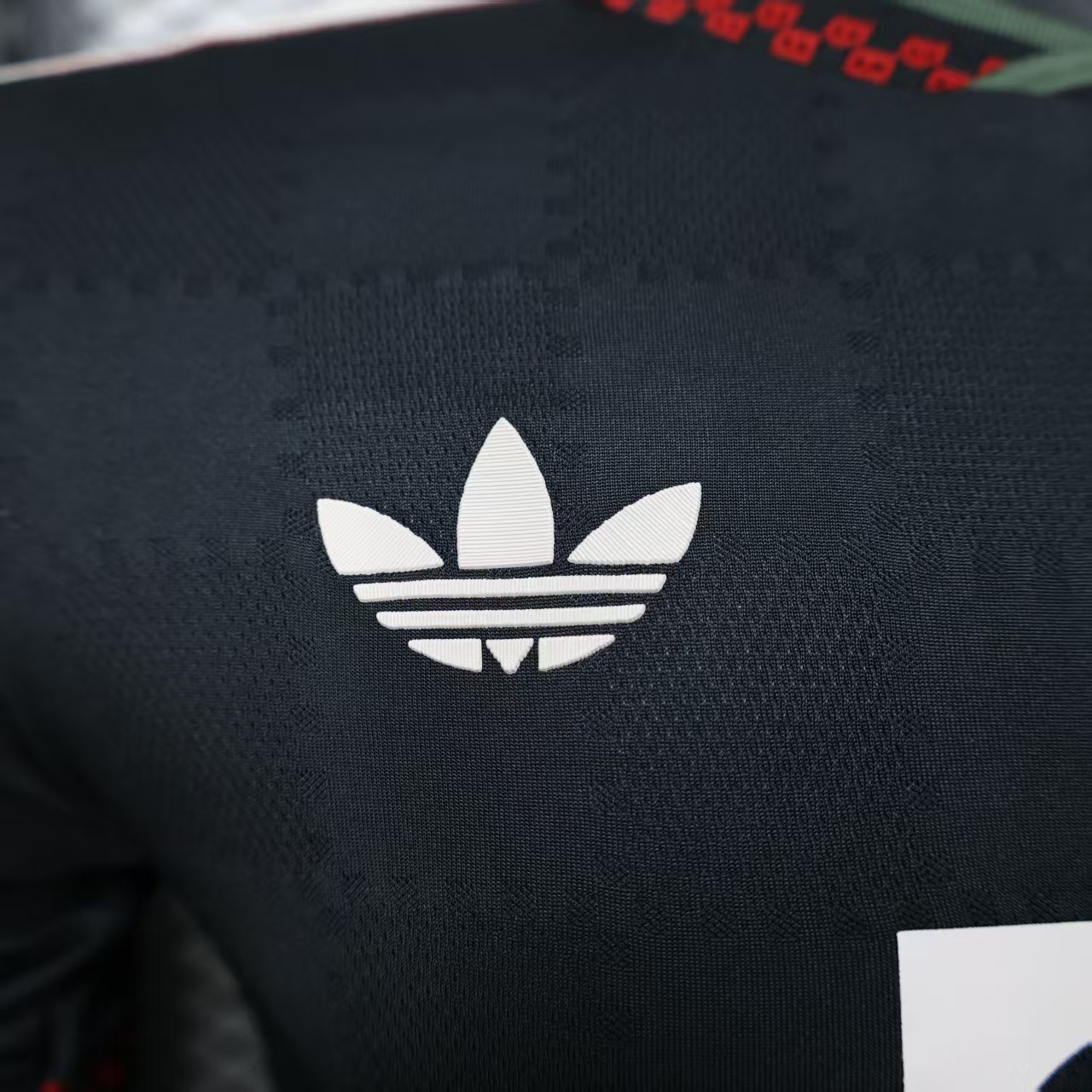 25-26 Bayern Munich Third Player Jersey/ 25-26 拜仁第二客场球员版