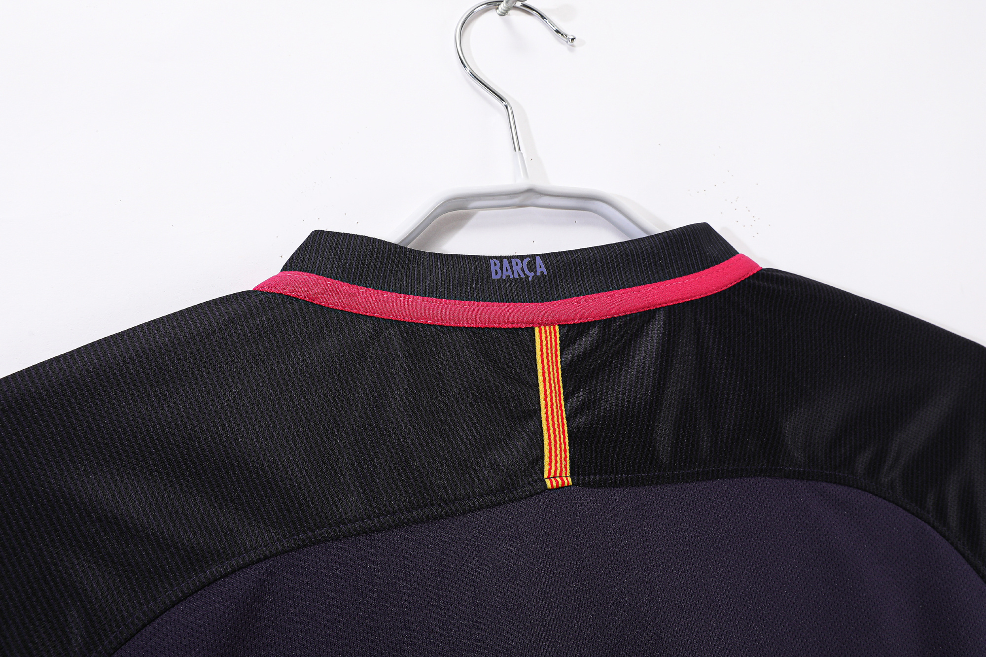 16-17 BA Away Retro Jersey/16-17巴萨客场