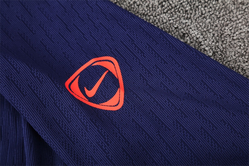 25-26 Barcelona Player Version Training Suit/25-26巴萨半拉训练服,球员版