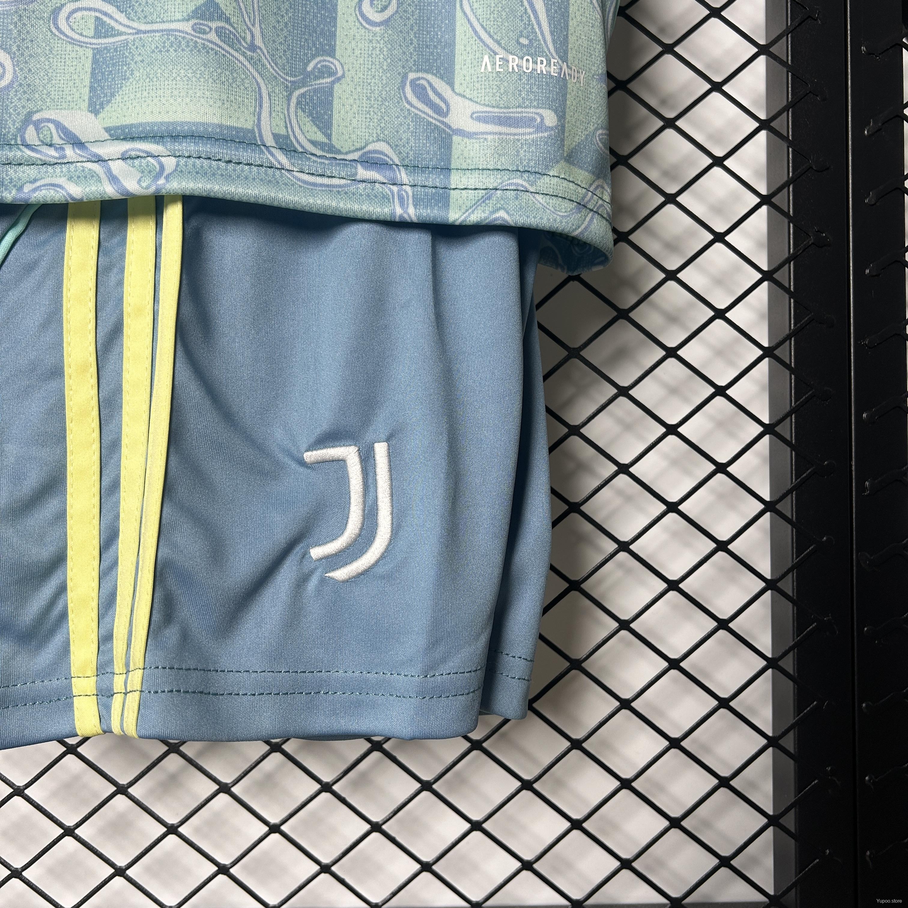 25-26 Juventus Away Kid Kit /25-26尤文客场童装