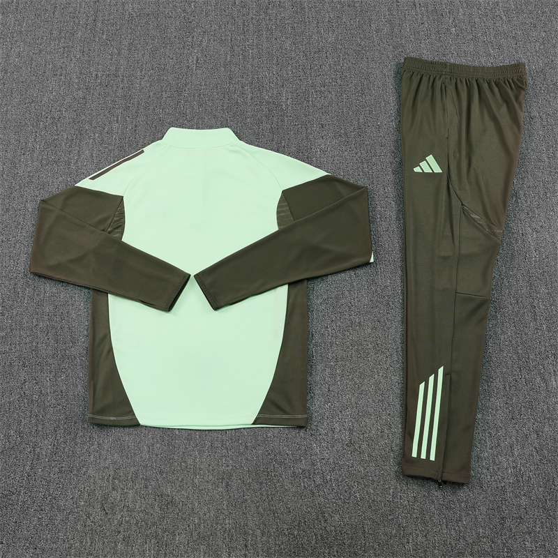 25-26 Real Madrid Training Suit/ 25-26皇马半拉训练服