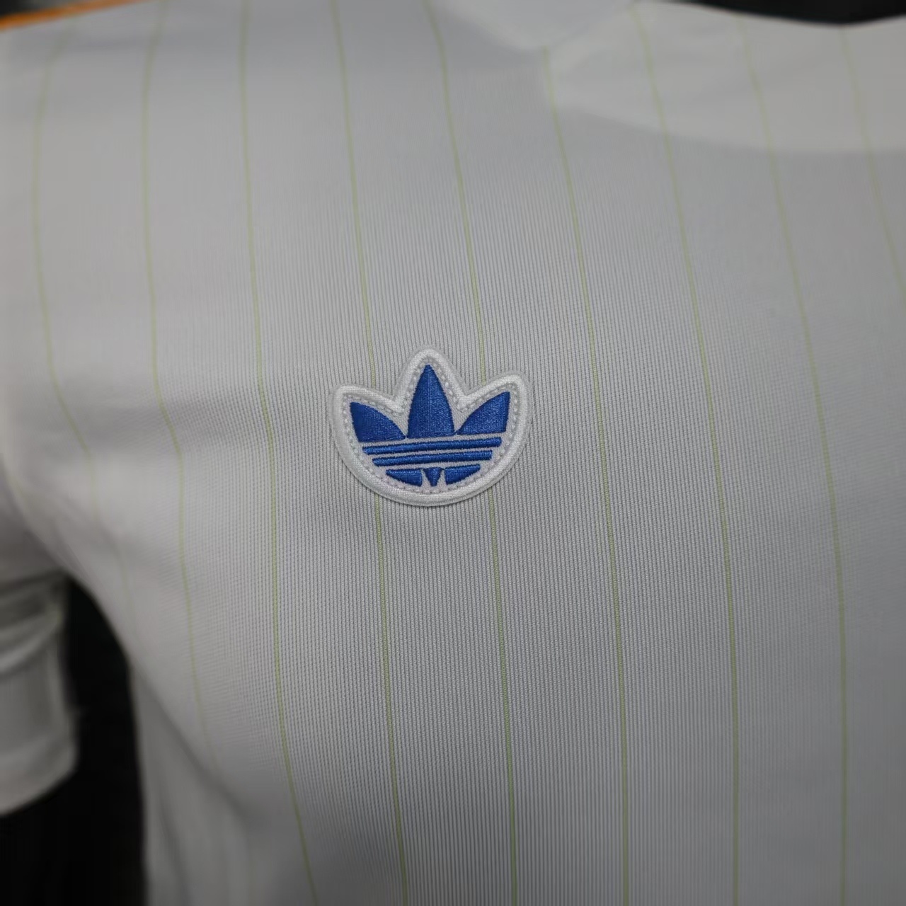 25-26 Real Madrid Fashion Jersey/ 25-26皇马休闲服