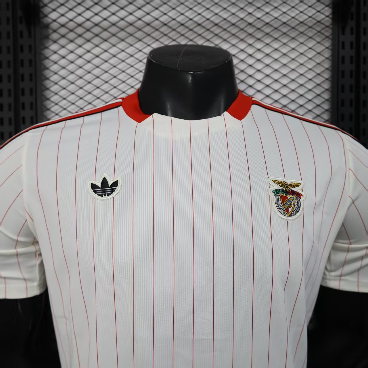 25-26 Benfica Fashion Jersey/ 25-26本菲卡休闲服