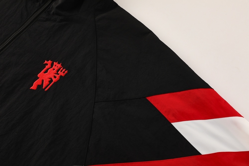 2025 Manchester United Black Windbreaker/2025 曼联黑色风衣