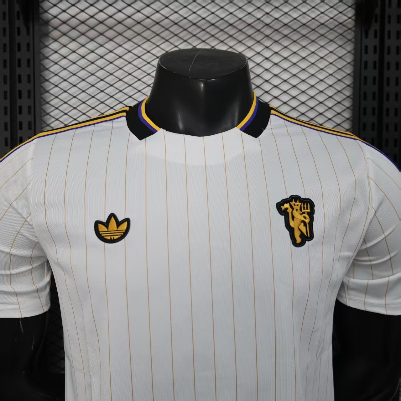 25-26 Mancehster United Fashion Jersey/ 25-26曼联休闲服