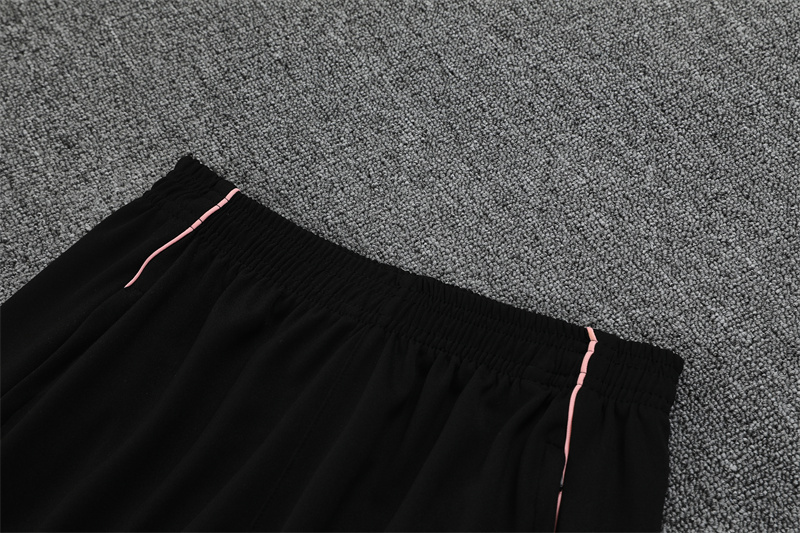 25-26 Juventus White Training Suit/ 25-26尤文半拉训练服