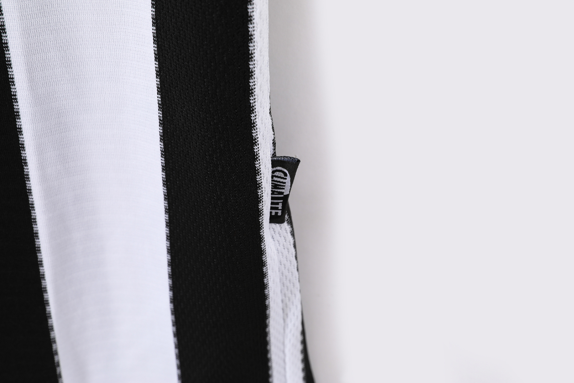 2000-2001 Newcastle United Home Retro Jersey/2000-2001纽卡斯尔主场