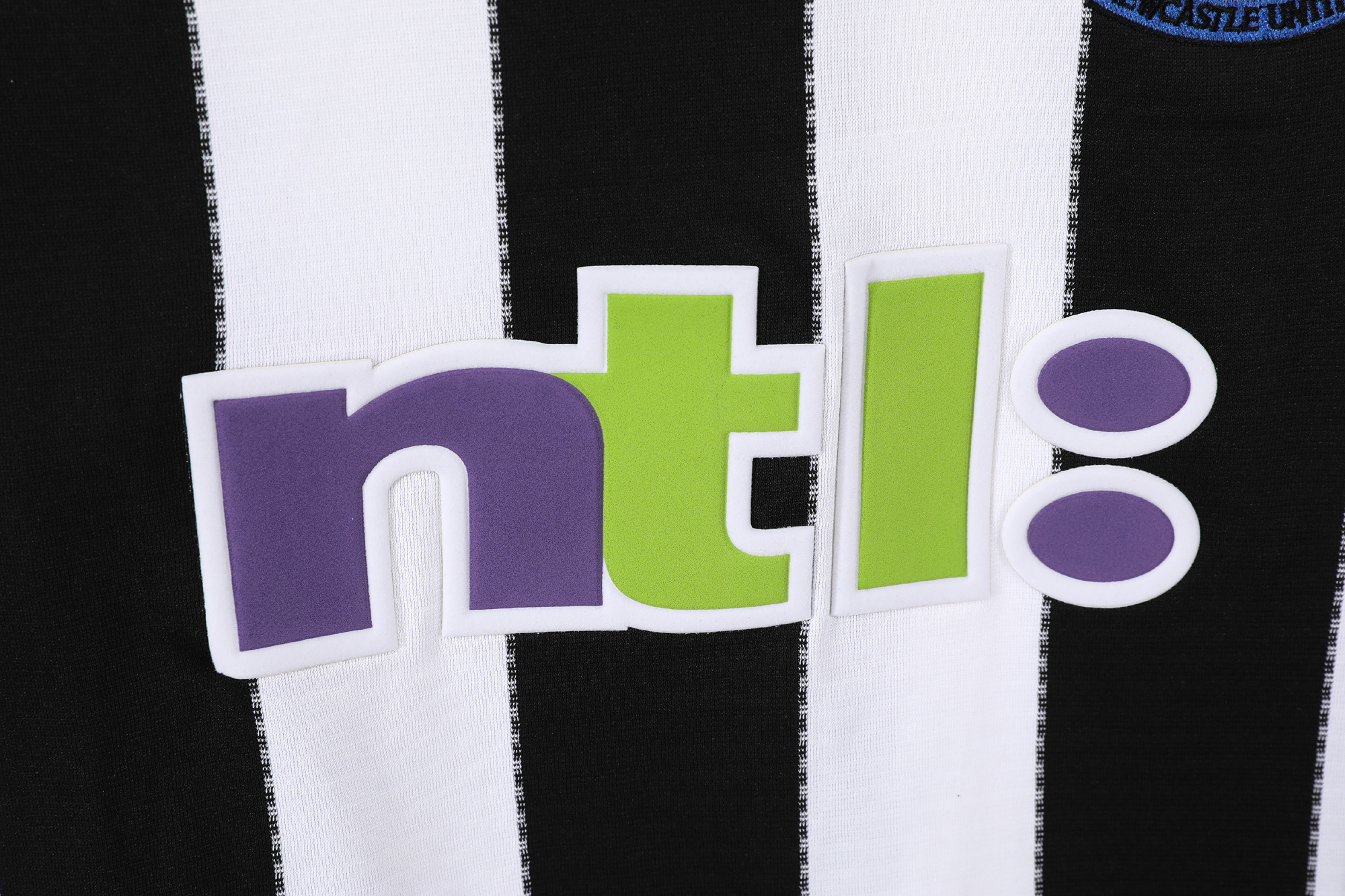 2000-2001 Newcastle United Home Retro Jersey/2000-2001纽卡斯尔主场