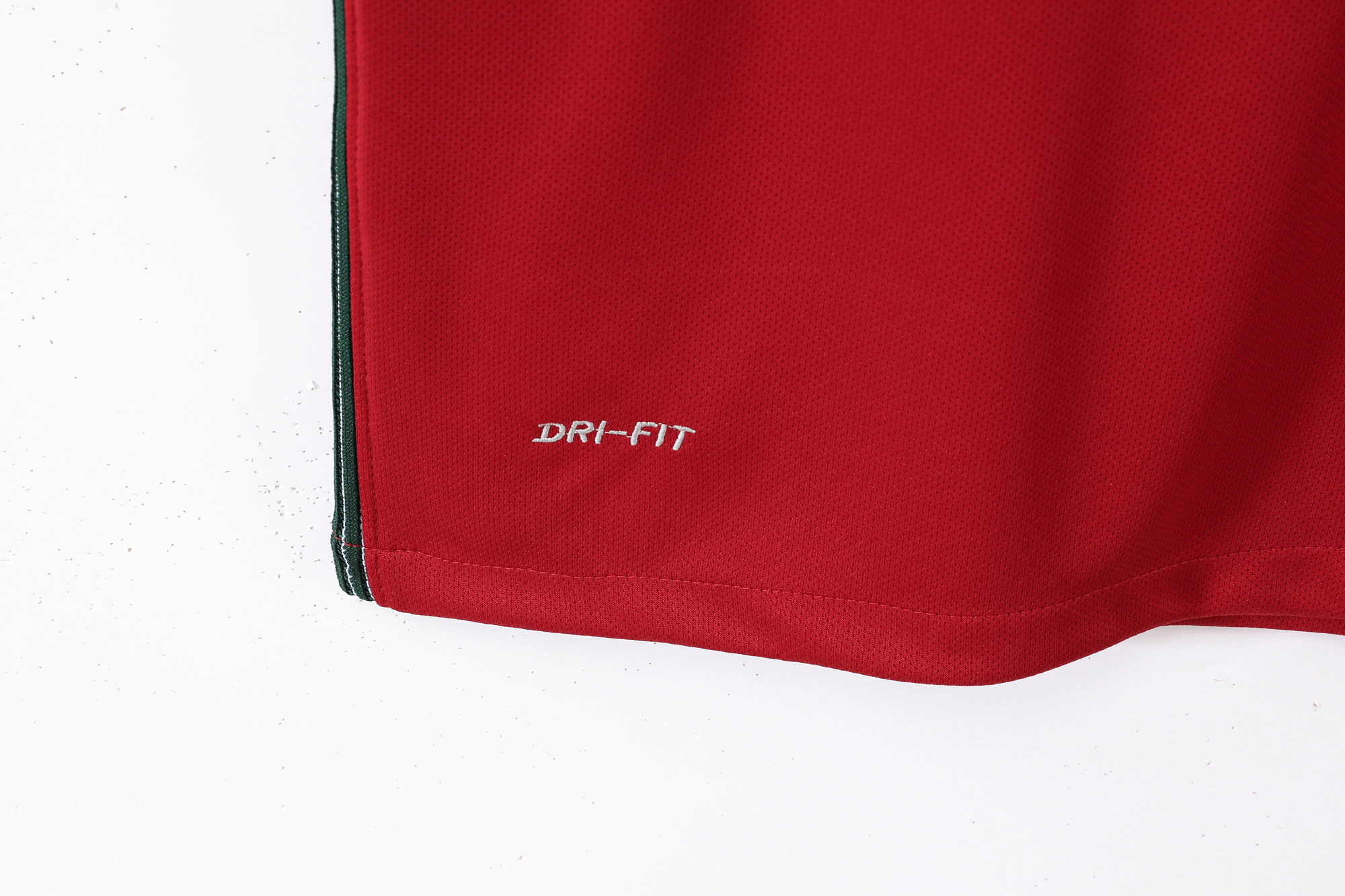 2016 Portugal Home Retro Jersey/2016葡萄牙主场